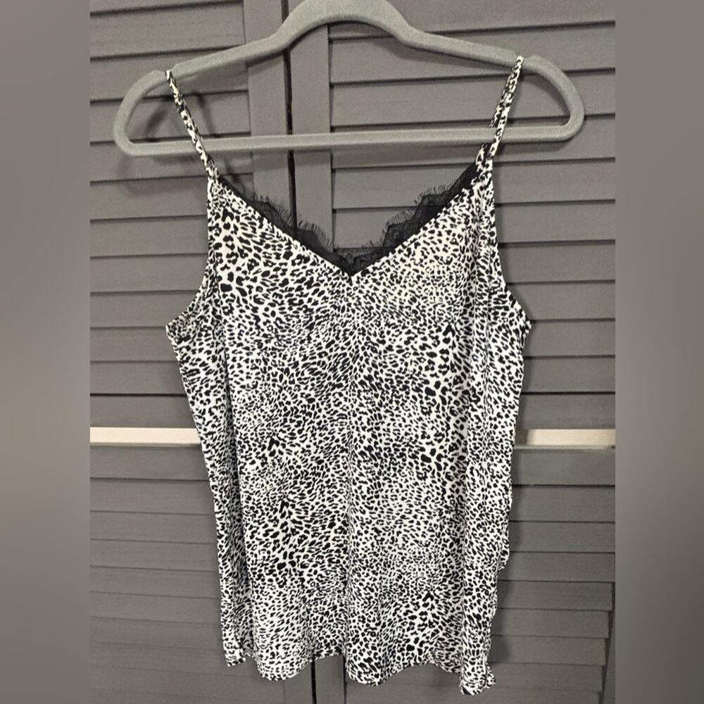 Rachel Zoe Camisole Black and White Animal Print with Black Lace Trim Size Med - Picture 4 of 4